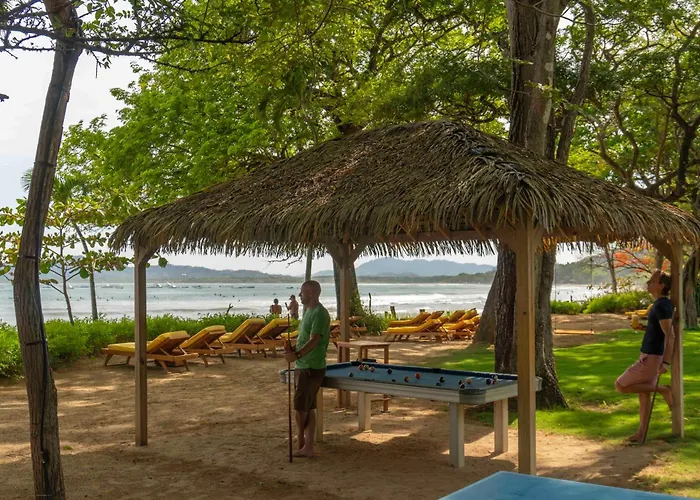 Capitan Suizo Beachfront Boutique Tamarindo