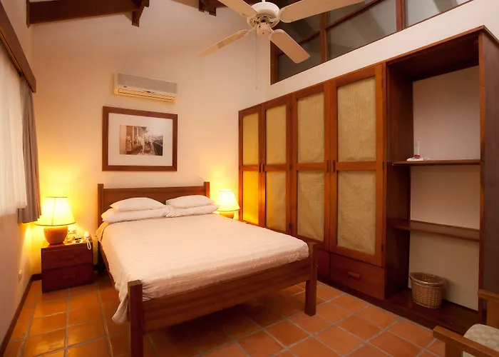 Hotel Capitan Suizo Beachfront Boutique