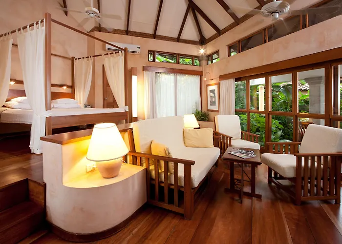 Capitan Suizo Beachfront Boutique