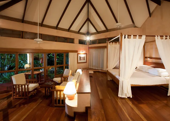 Capitan Suizo Beachfront Boutique Tamarindo