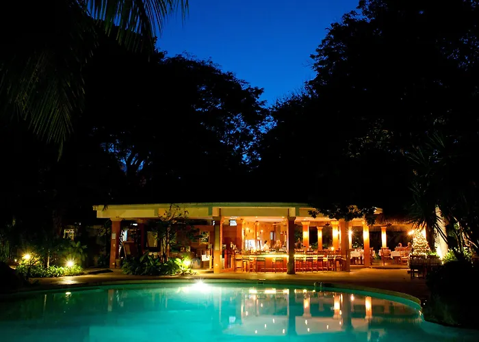 Capitan Suizo Beachfront Boutique Tamarindo