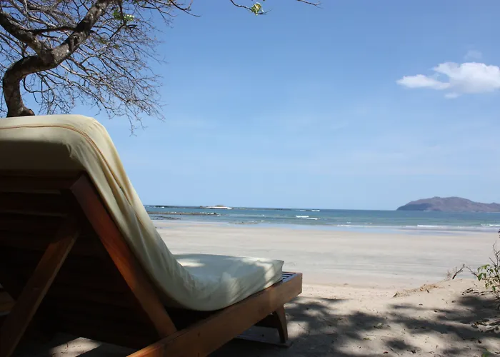 Capitan Suizo Beachfront Boutique Hotel Tamarindo