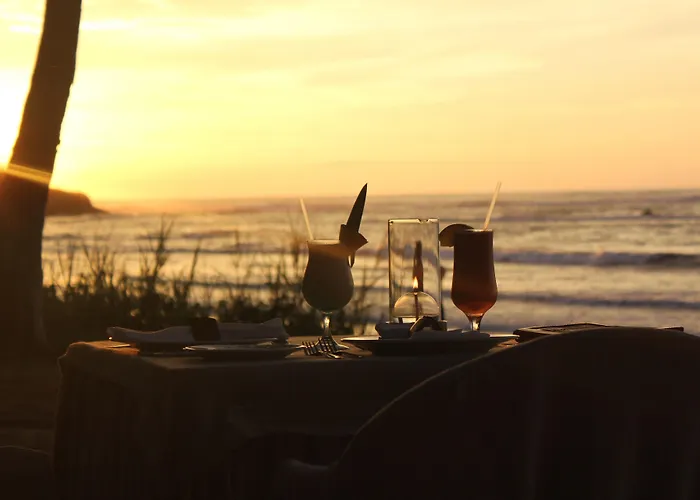 Capitan Suizo Beachfront Boutique Tamarindo