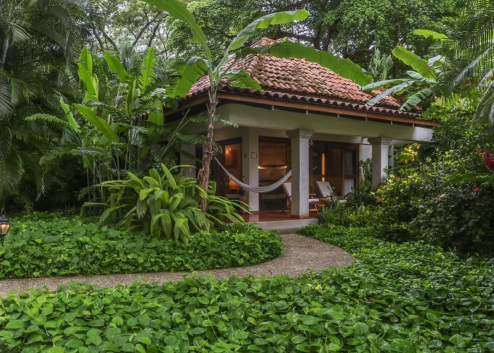 Capitan Suizo Beachfront Boutique 4* Tamarindo