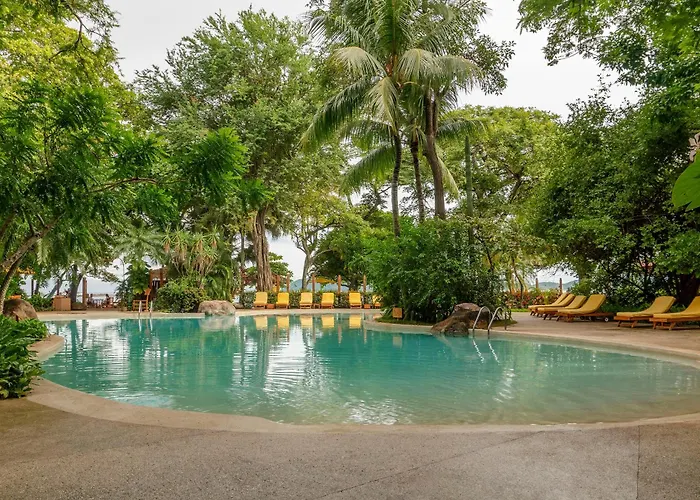 Hotel Capitan Suizo Beachfront Boutique