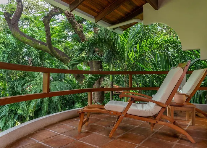 Hotel Capitan Suizo Beachfront Boutique 4*