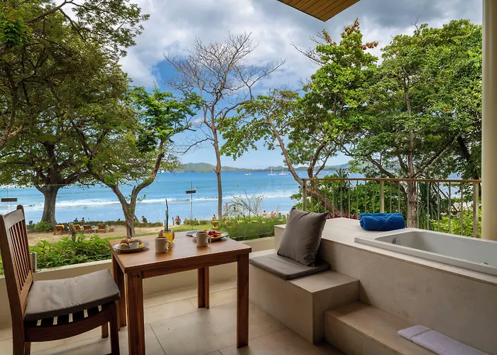 Capitán Suizo Beachfront Boutique Hotel