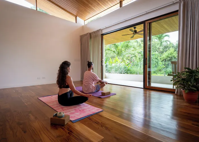 Capitán Suizo Beachfront Boutique 4* Tamarindo