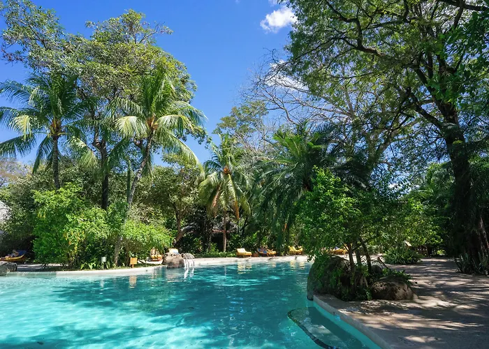 Capitán Suizo Beachfront Boutique Tamarindo